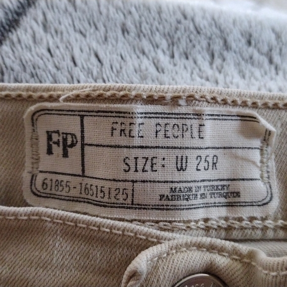 Free people khaki tan light stretchy jeans distressed holes w 25r - Picture 5 of 6